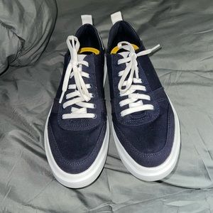 Men’s Shoes